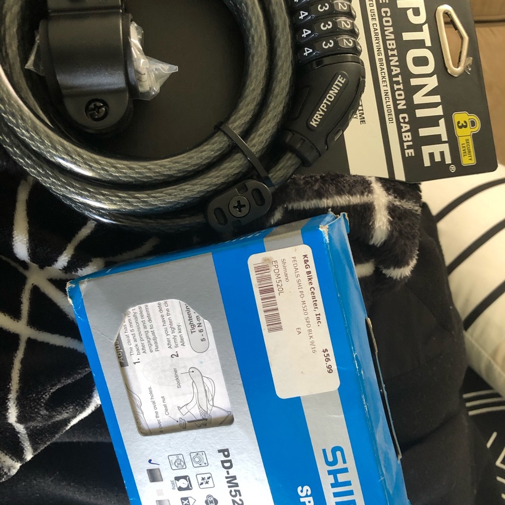 SPD Clip Pedals and Kryptonite lock bundle